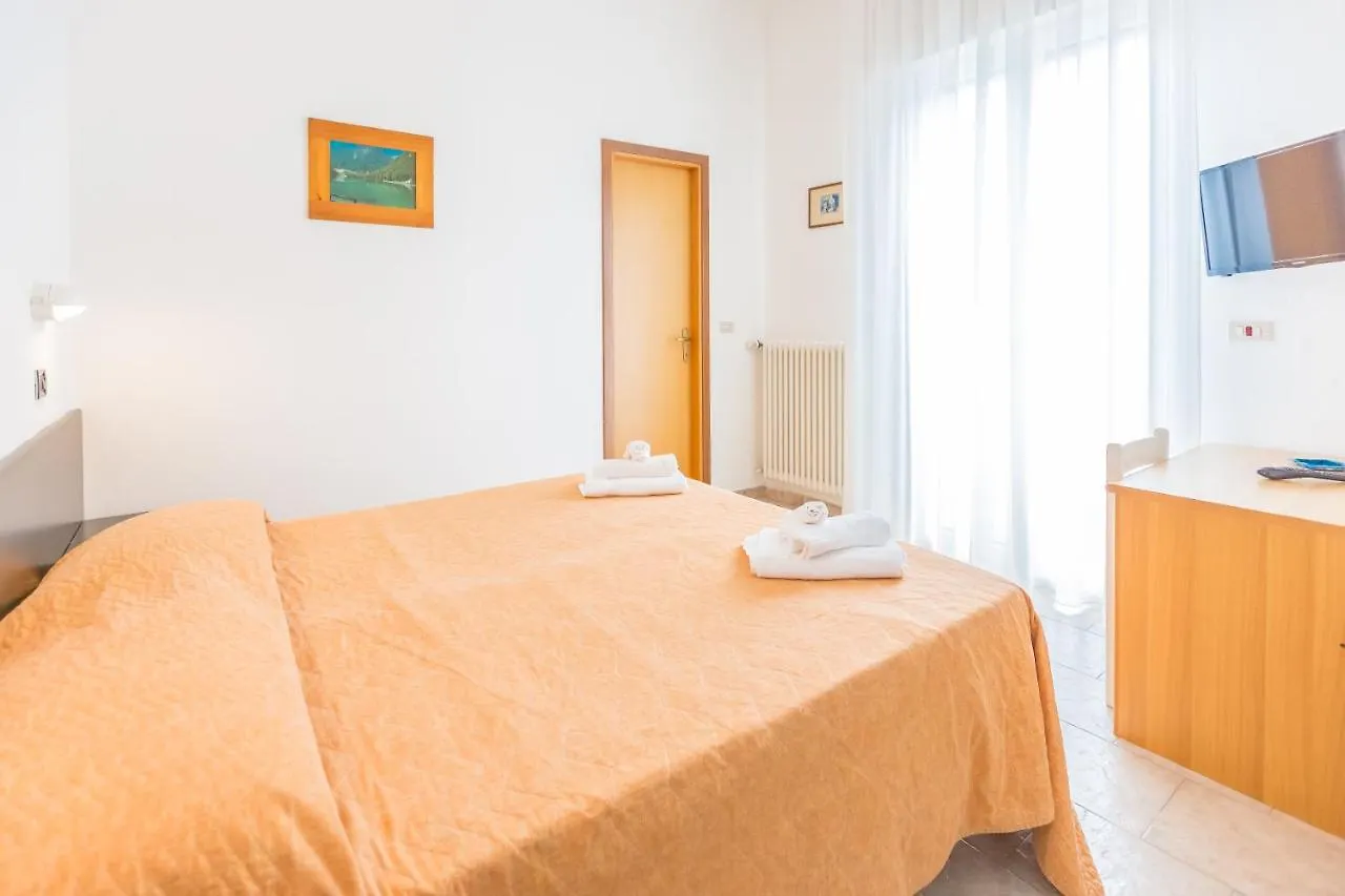 Hotel Marylise Rimini 3*,